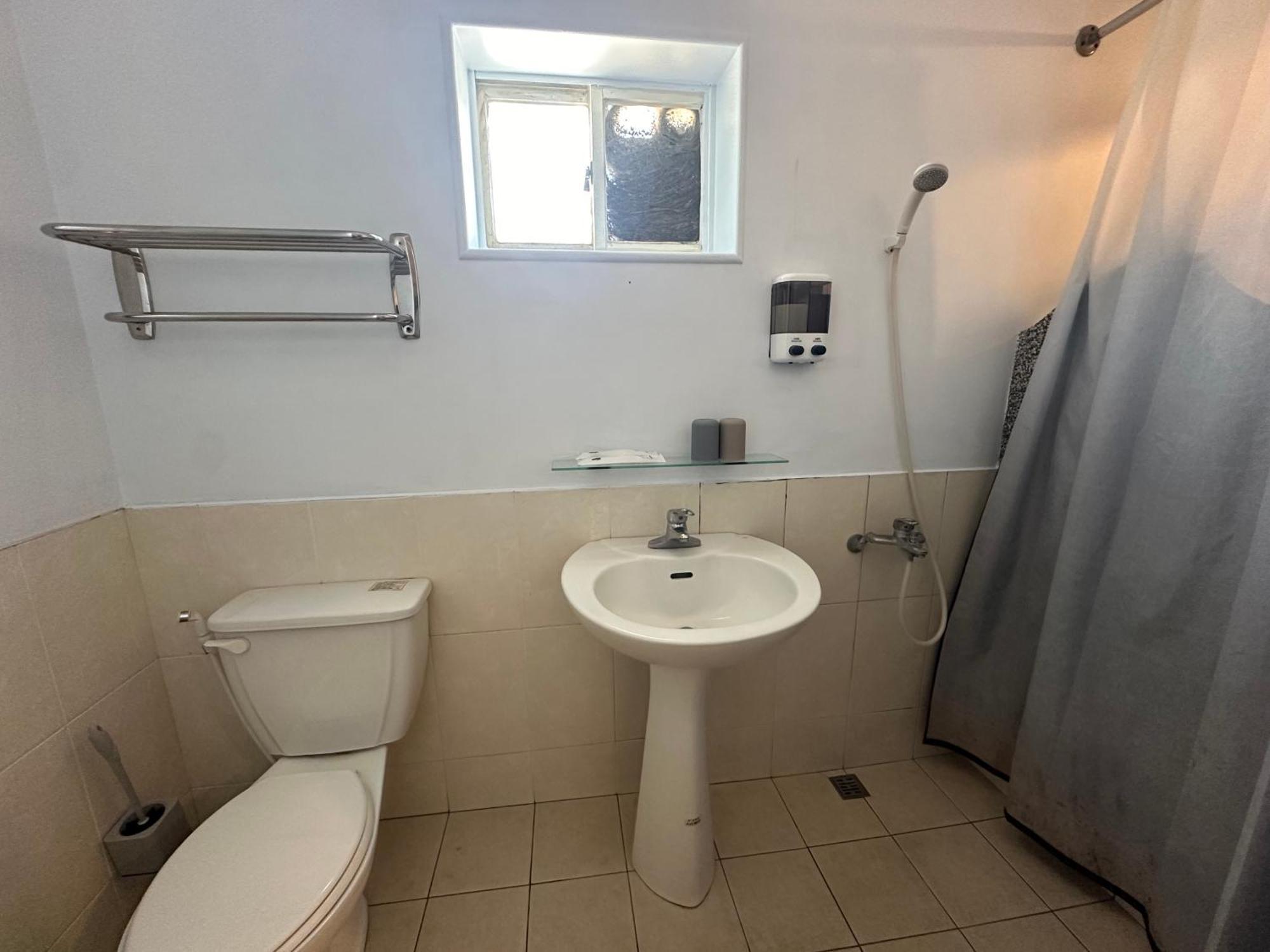 Snore Inn Heng-ch'un Exteriér fotografie